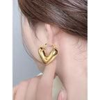 VINTAGE SIMPLE HEART SHAPED EARRING