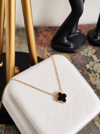 18K-GOLD PLATED NOIR CLOVER PENDENT